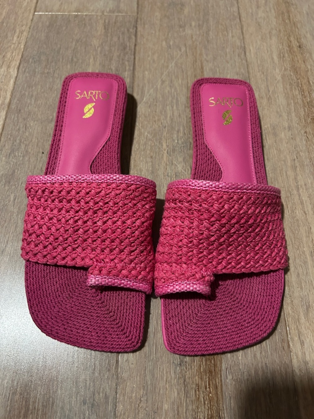 by Franco Pink Woven Slide Sandals low heel pink Capri barbiecore crochet 7.5M